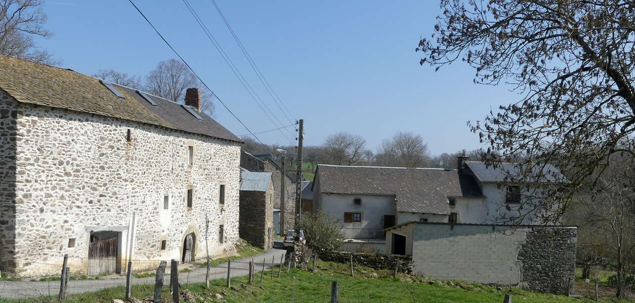 Les Combettes Hameau Du Levezou Cercle Genealogique De L Aveyron